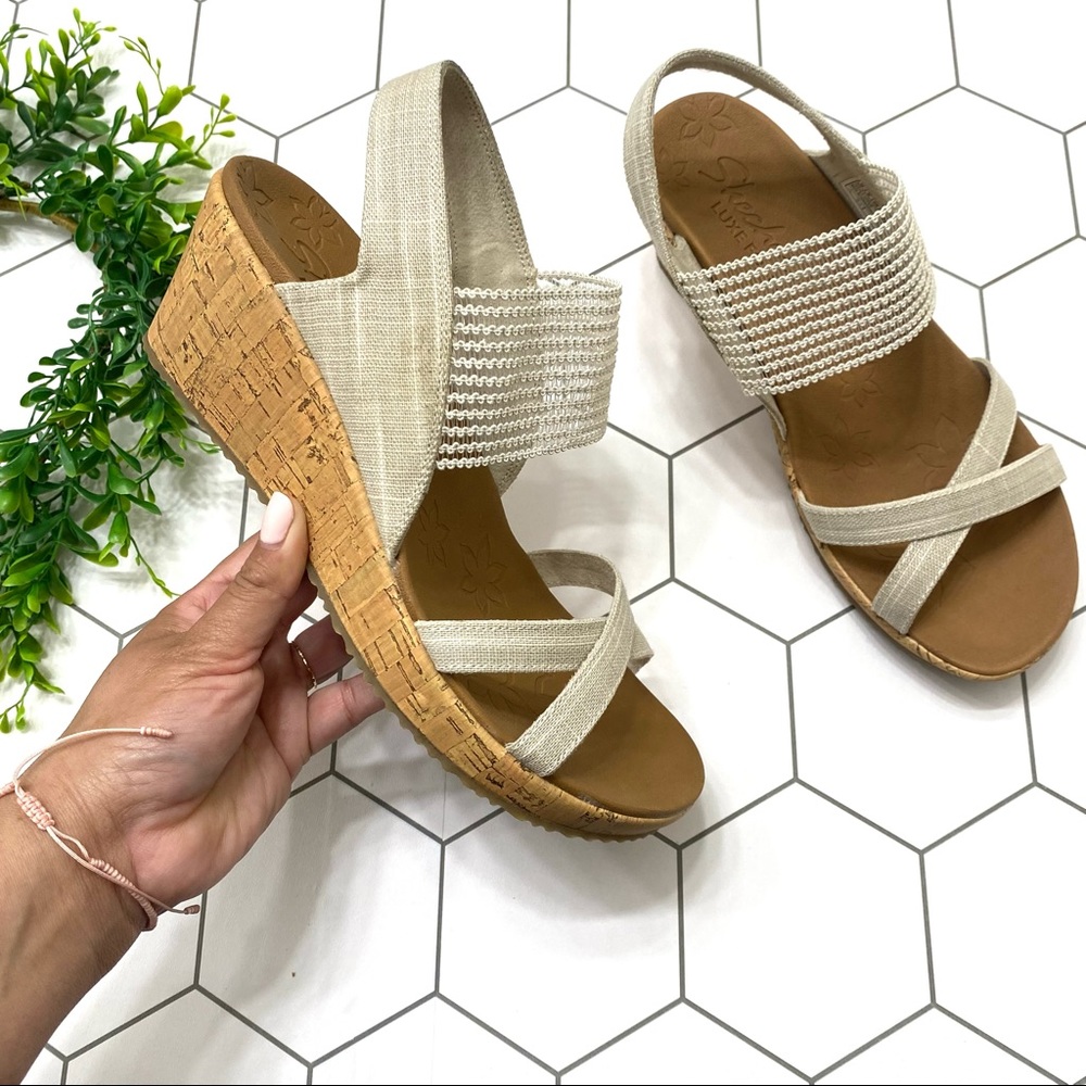 Sketchers Wedge Sandal Size 9 Beverlee High Tea Natural Slingback Cork Tan
